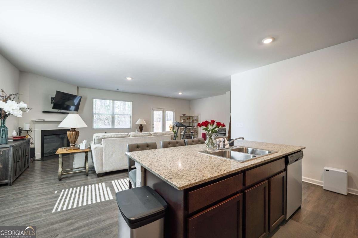 3841 Makeover Court Atlanta - 10