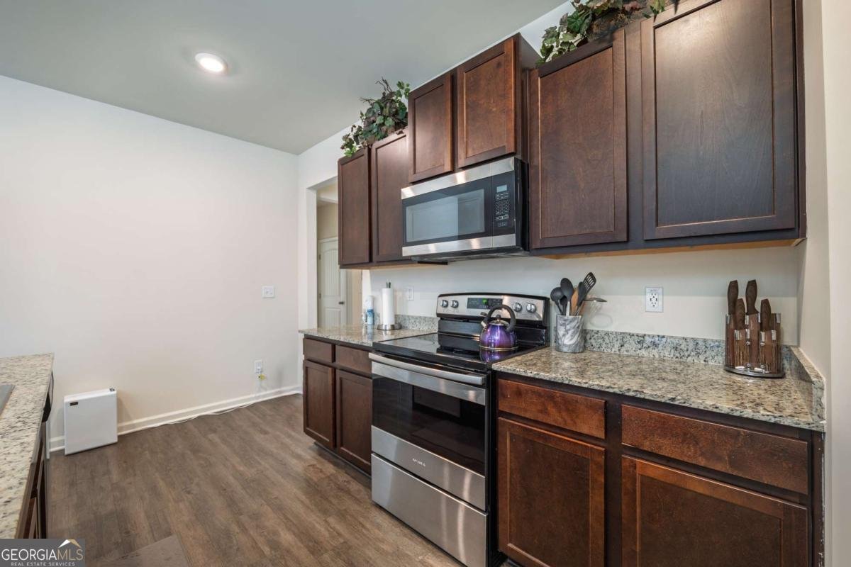 3841 Makeover Court Atlanta - 13