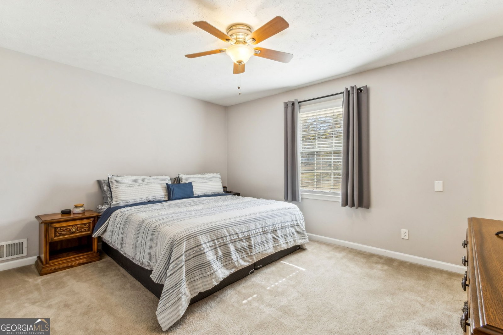 244 State Street Commerce - 30