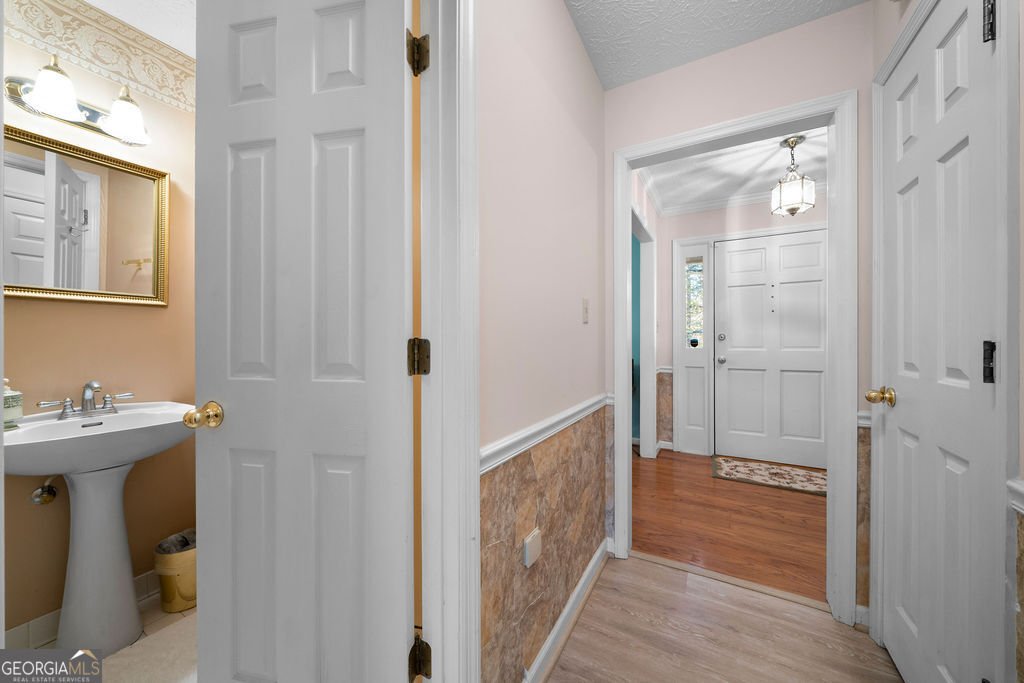 56 Lull Road Rome - 14