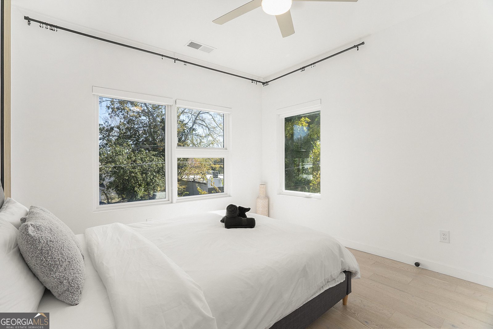 833 Humphries Street Atlanta - 24