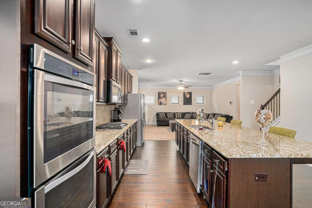 160 Julia Ann Lane Covington - 10