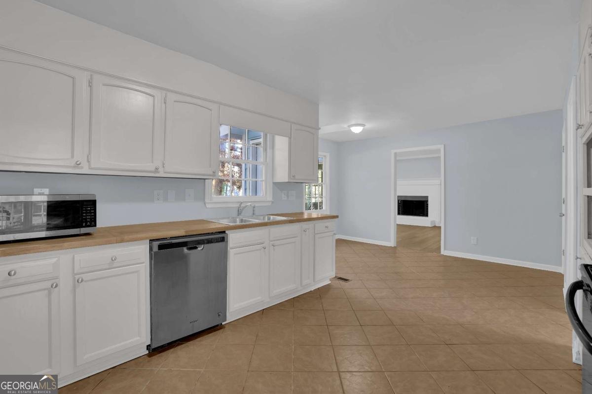 951 Lauren Kay Court Lawrenceville - 9