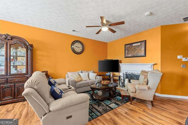 182 Oak Green Drive Lawrenceville - 5