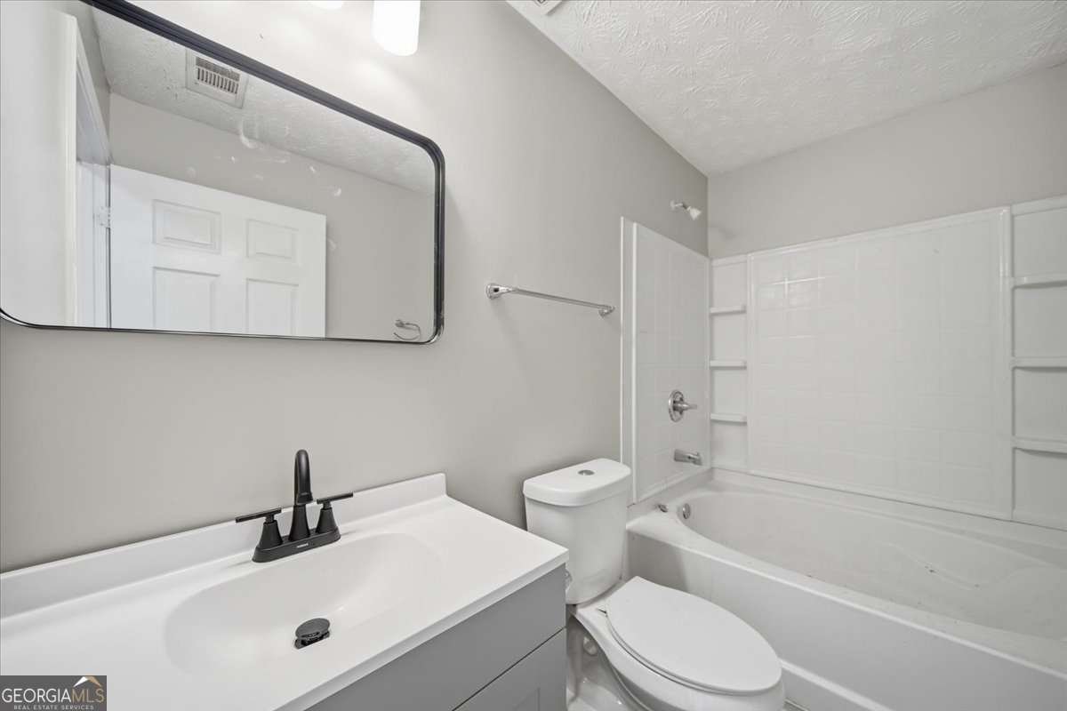 8201 Fairington Ridge Circle Lithonia - 15