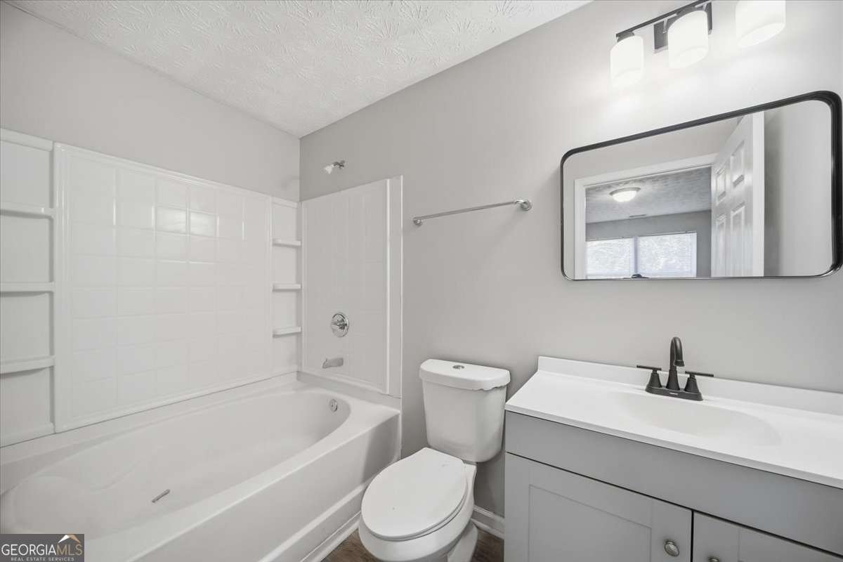 8201 Fairington Ridge Circle Lithonia - 20