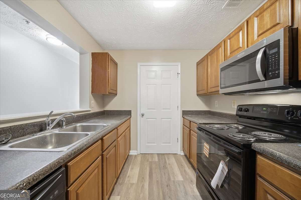 8201 Fairington Ridge Circle Lithonia - 9