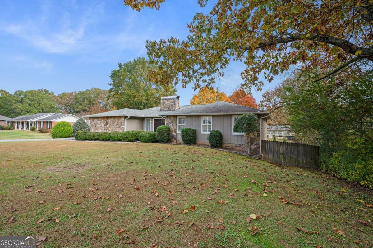 127 Windsor Drive Calhoun - 2