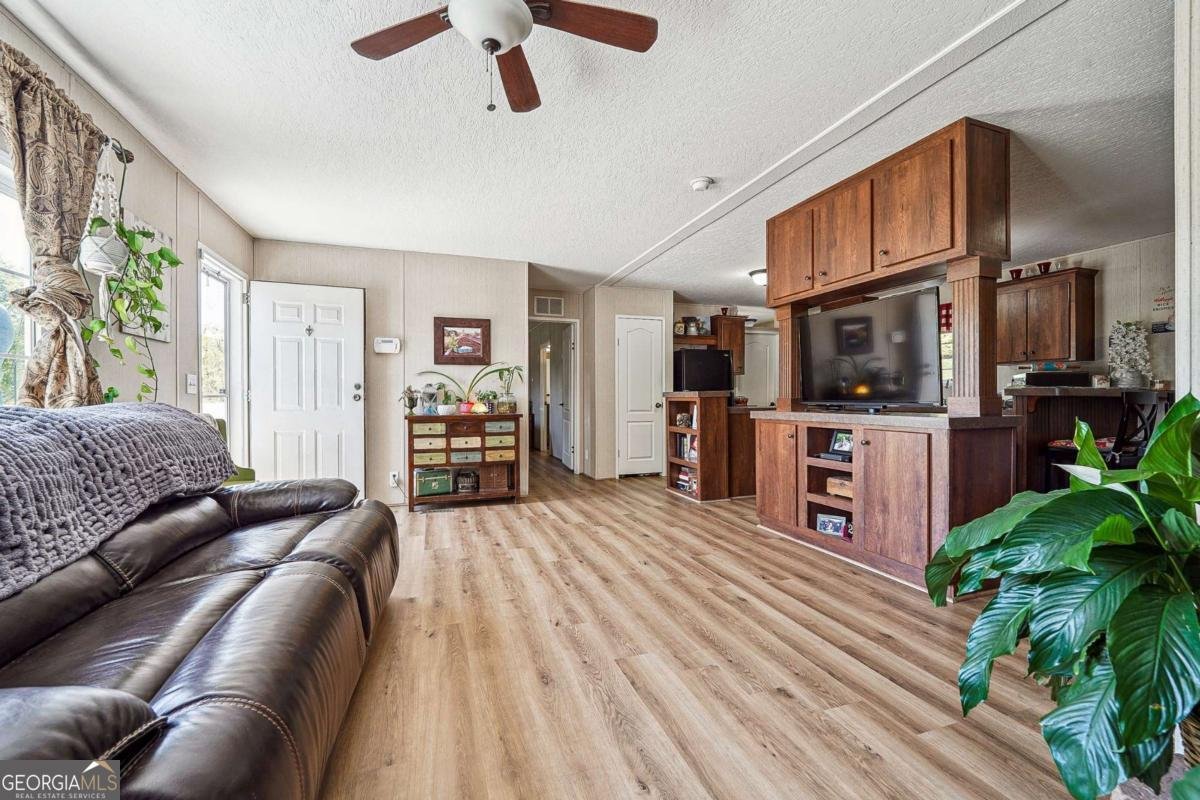 2496 Venture Drive Gainesville - 5