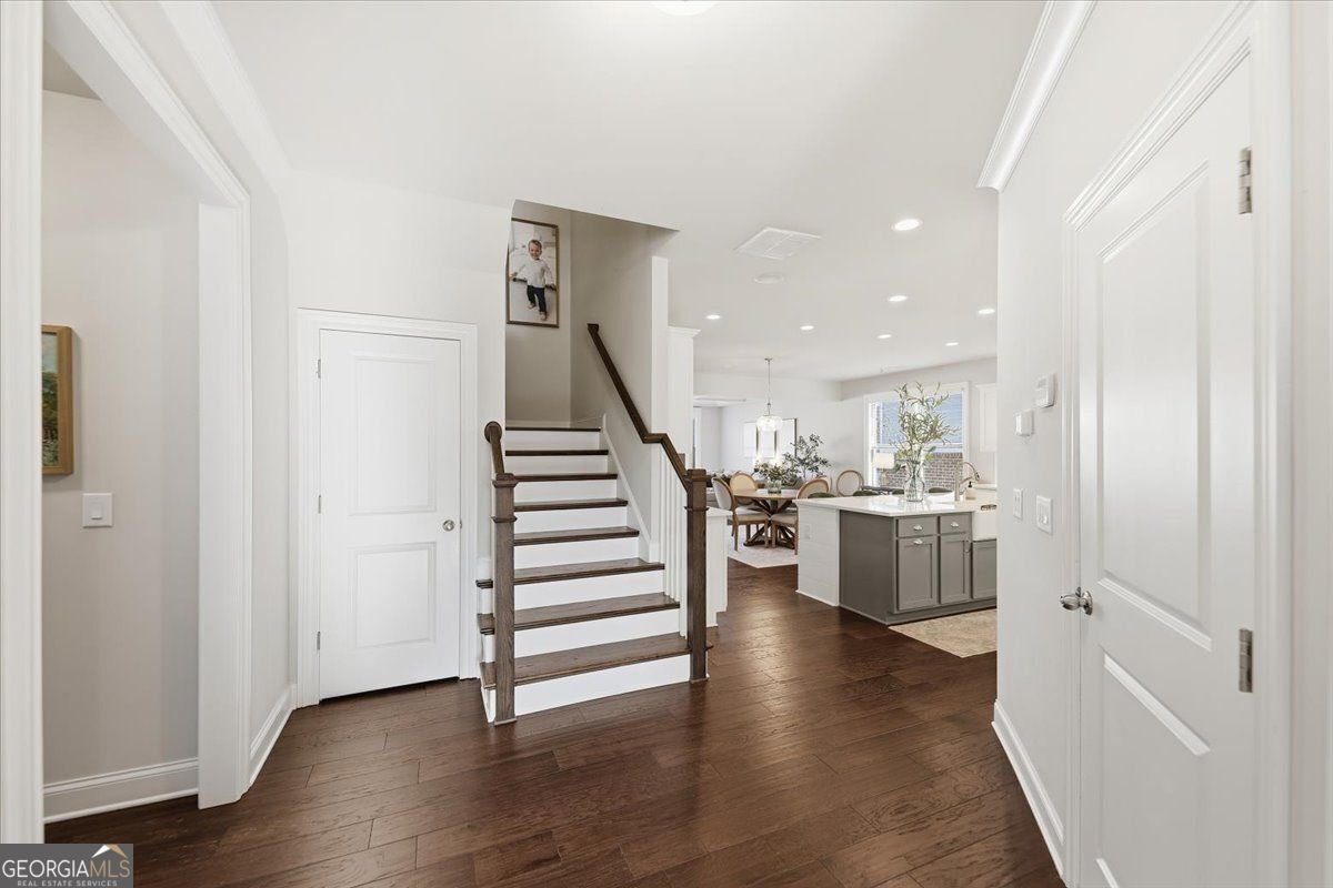 7118 SAILAWAY Flowery Branch - 12