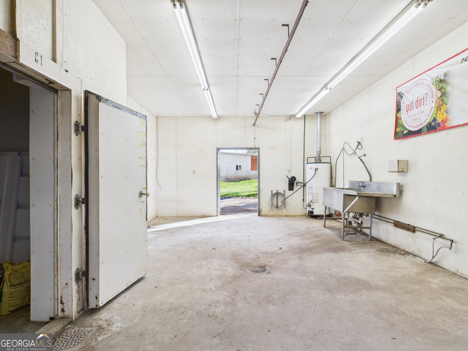 1297 Wesleyan Drive Macon - 77