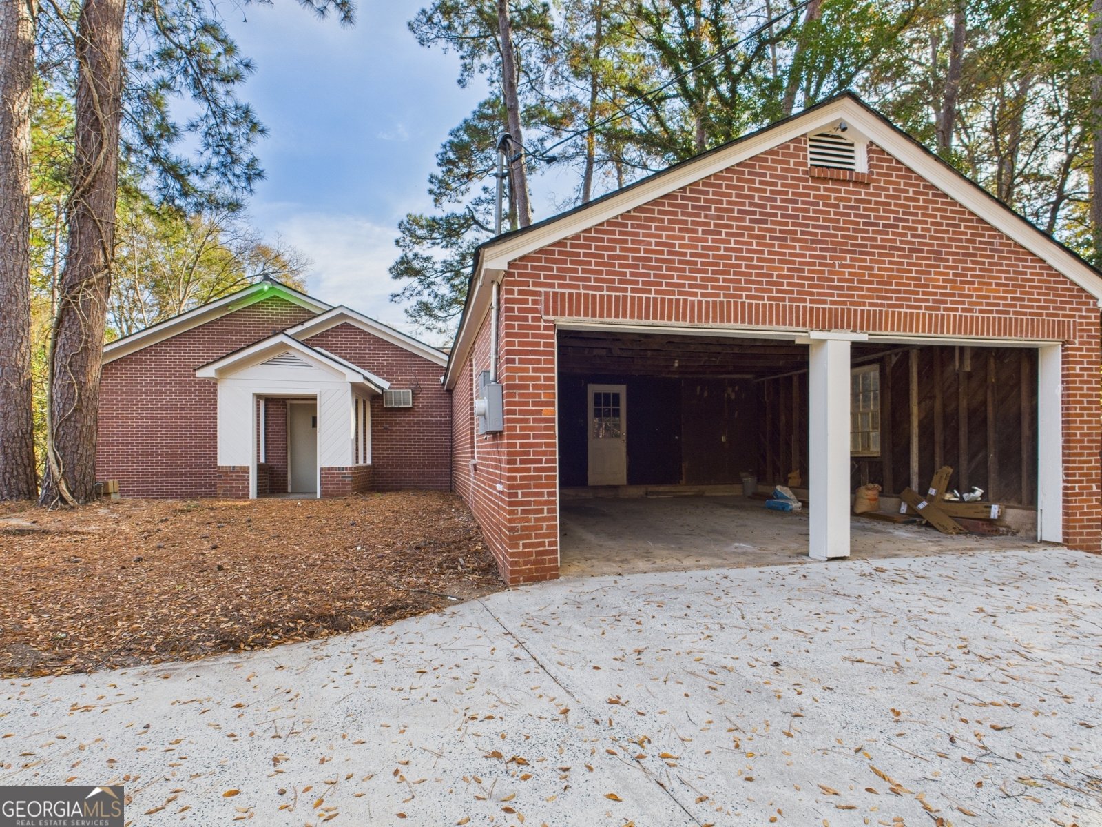 1297 Wesleyan Drive Macon - 90