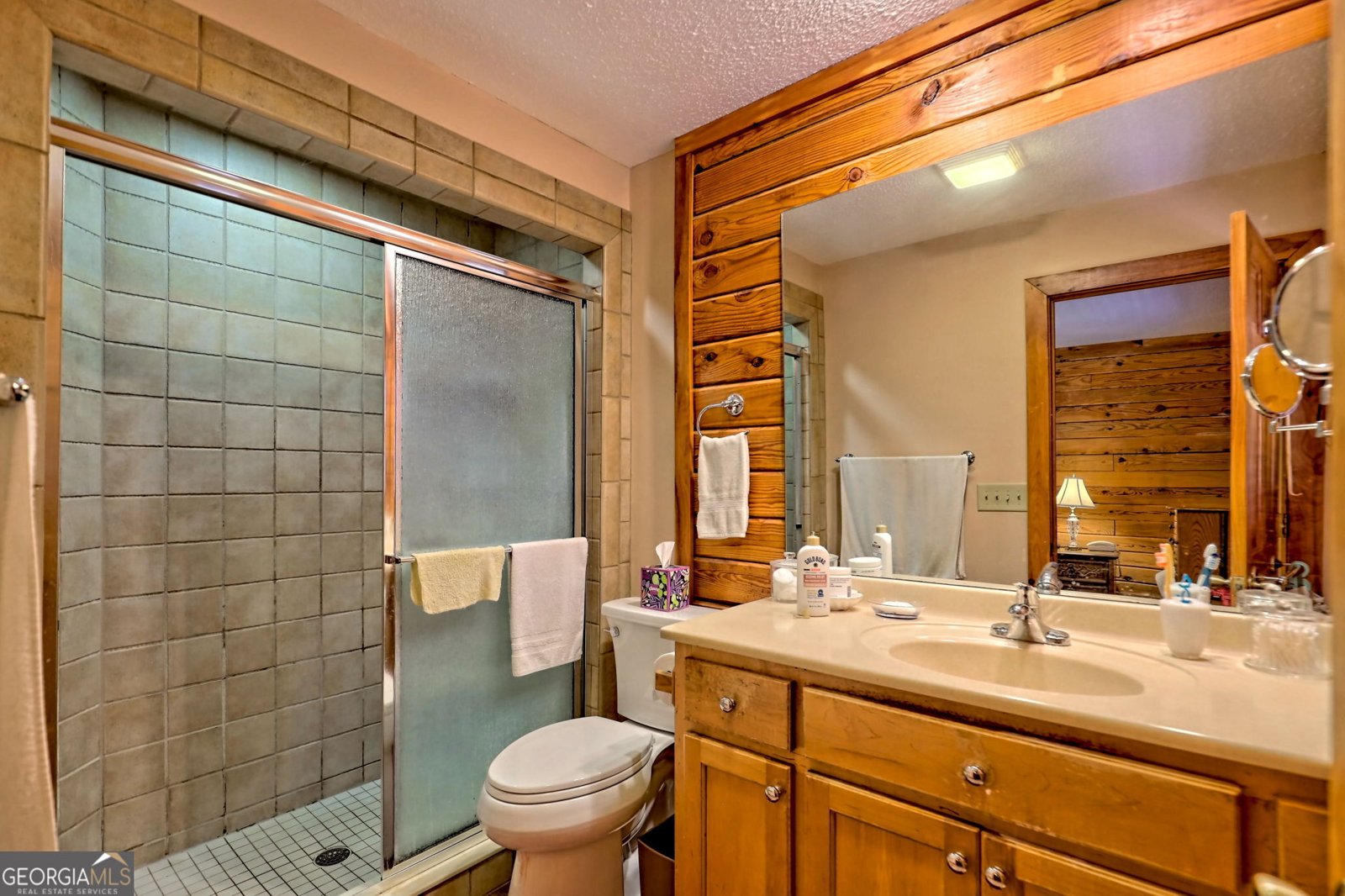 1556 Long Laurel Ridge Drive Lakemont - 37