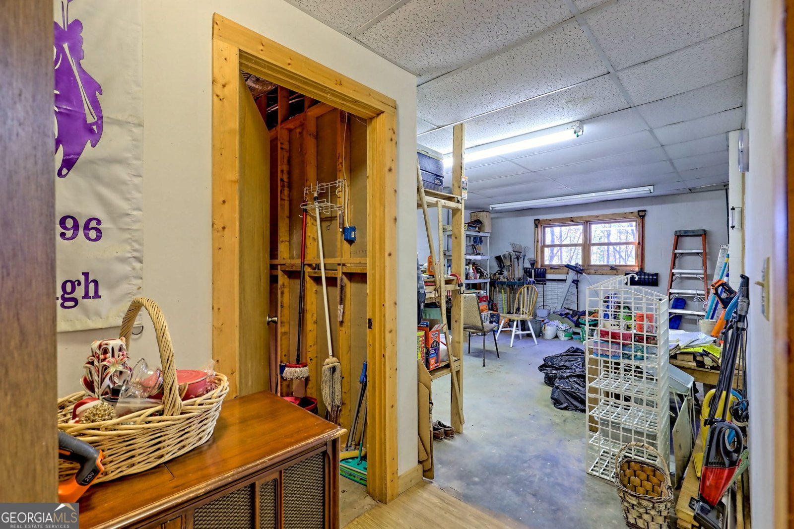 1556 Long Laurel Ridge Drive Lakemont - 55