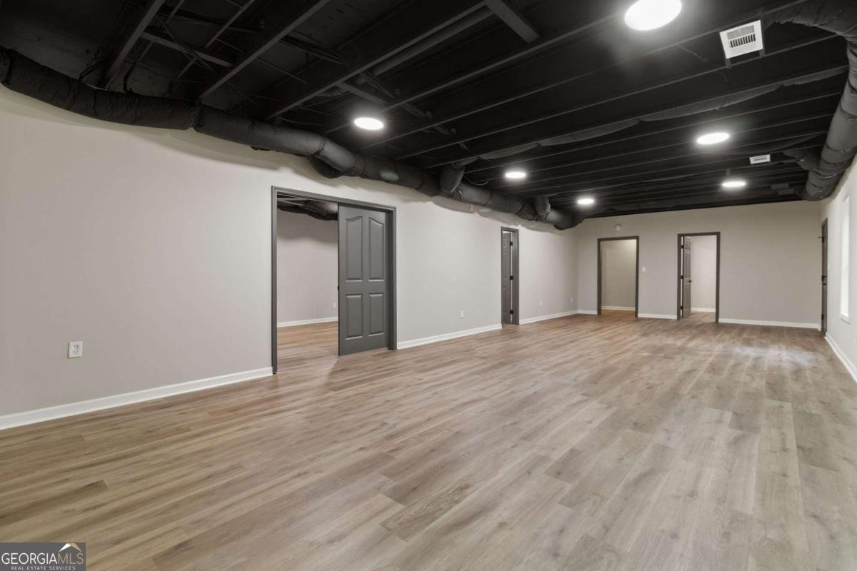 5390 Regency Lake Court Sugar Hill - 37