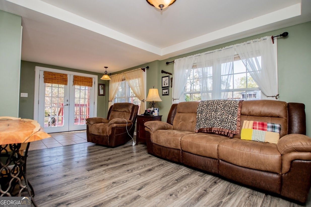 16 Garrett Avenue Bremen - 2