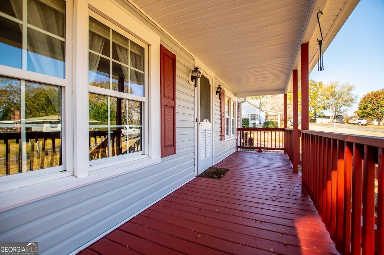 16 Garrett Avenue Bremen - 35