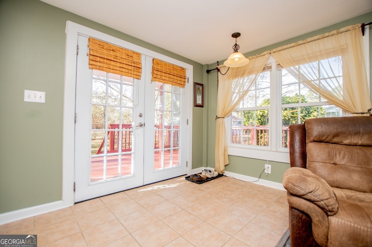 16 Garrett Avenue Bremen - 5