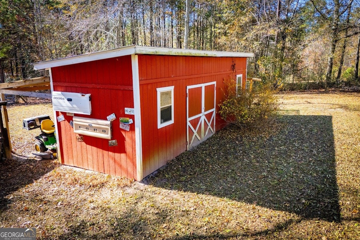 16 Garrett Avenue Bremen - 64