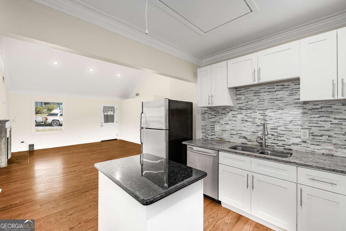 1674 Browning Street Atlanta - 14