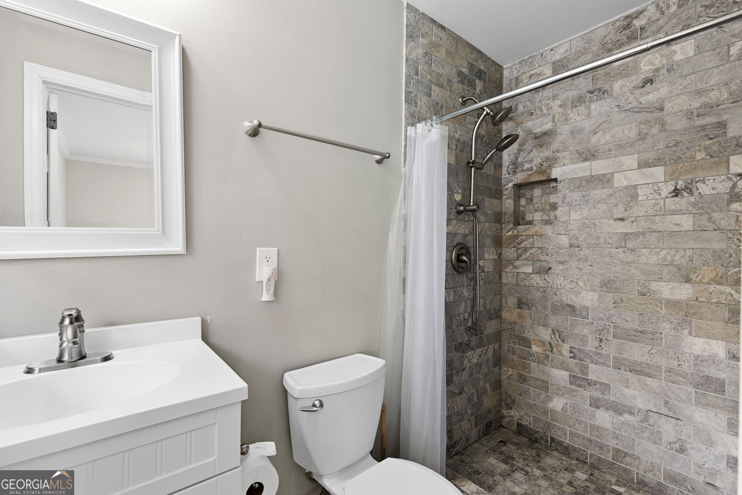 2258 Greencrest Drive Atlanta - 22