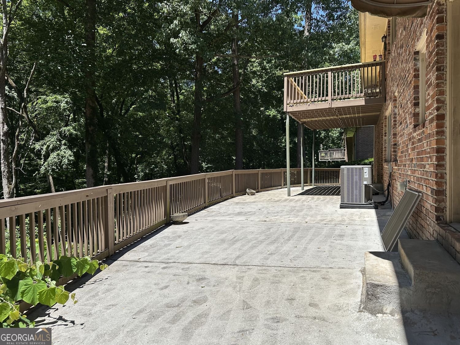 2258 Greencrest Drive Atlanta - 35