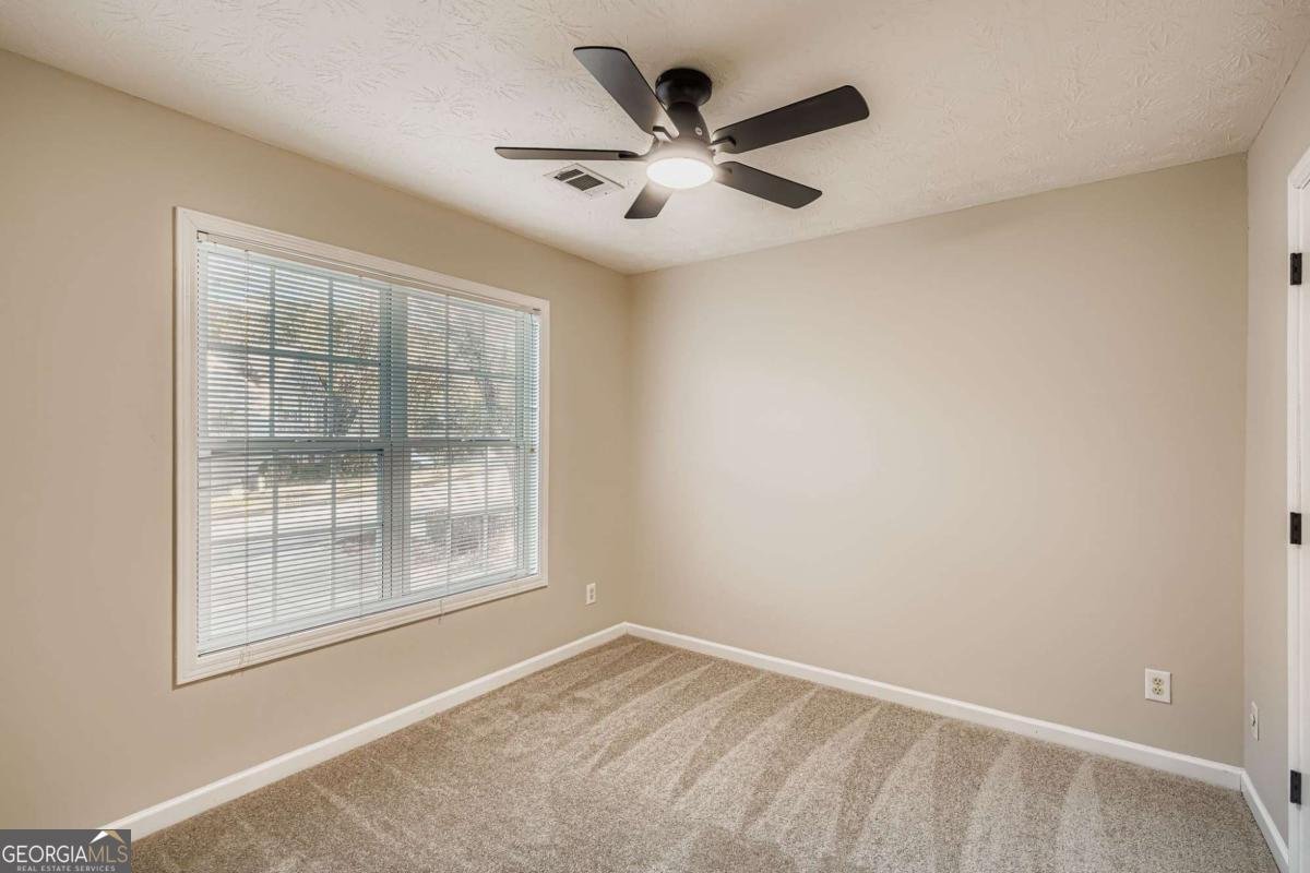 1570 TWIN BRIDGE Lane Lawrenceville - 16