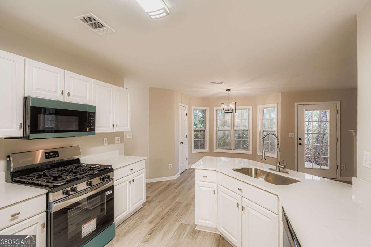 1570 TWIN BRIDGE Lane Lawrenceville - 4