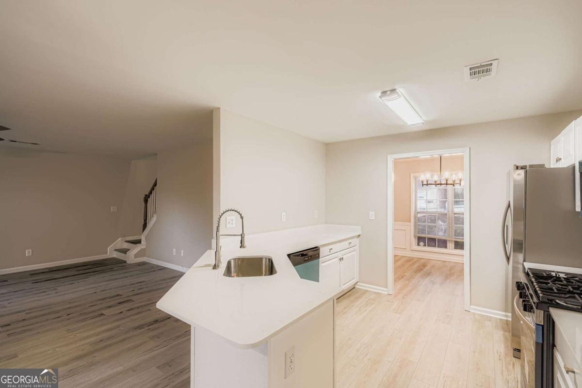 1570 TWIN BRIDGE Lane Lawrenceville - 5