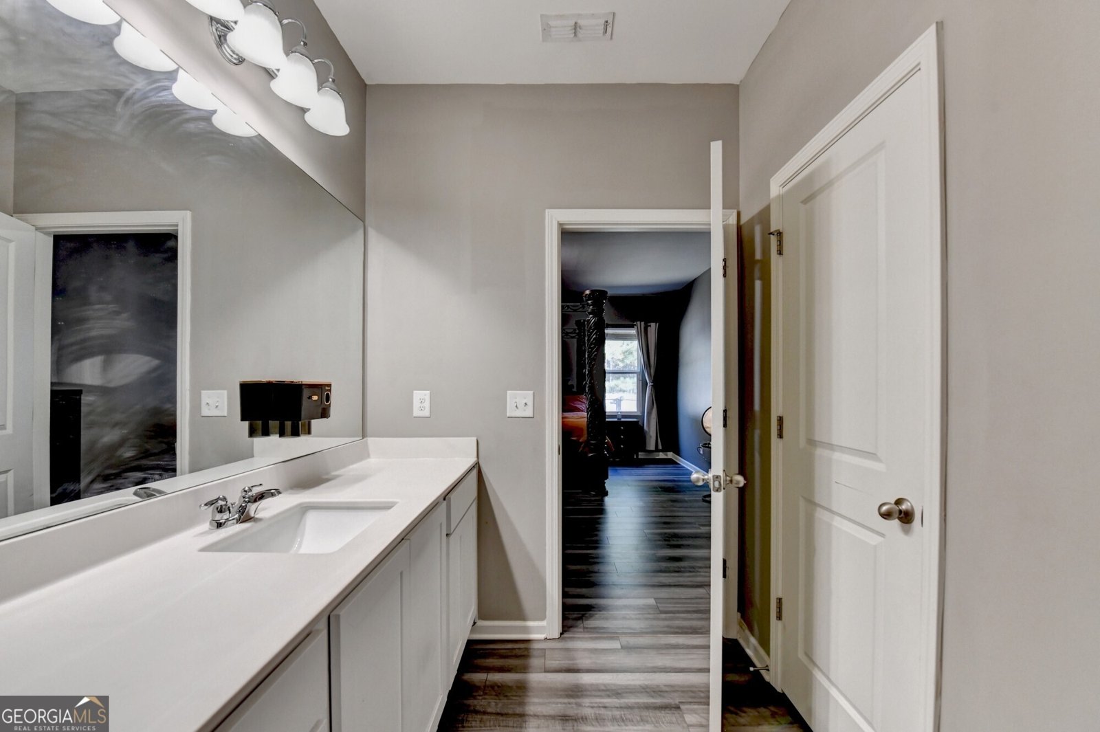 4069 Kendrick Circle Loganville - 40