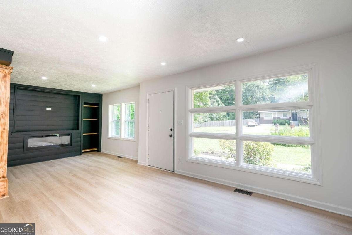 2935 Catalina Drive Decatur - 2