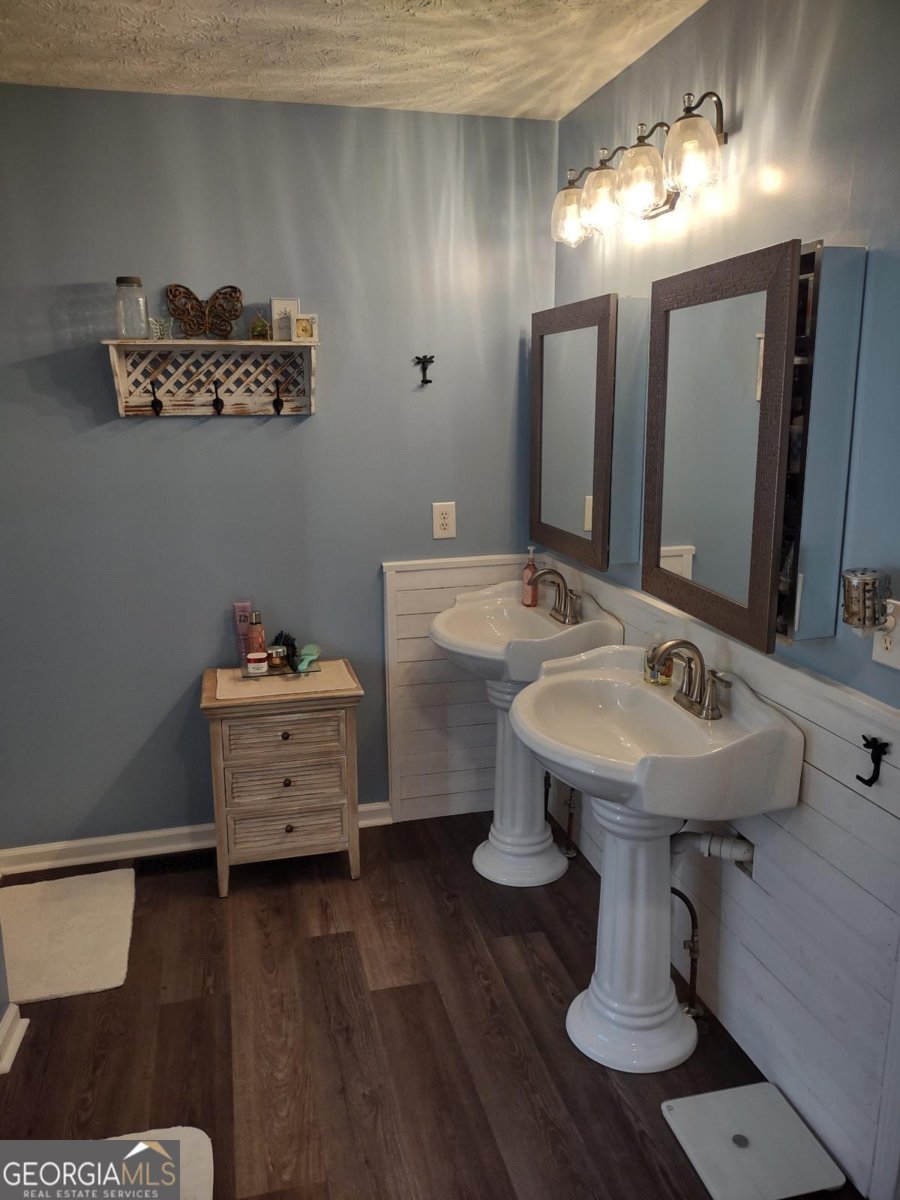 38 Fairview Drive Dallas - 19