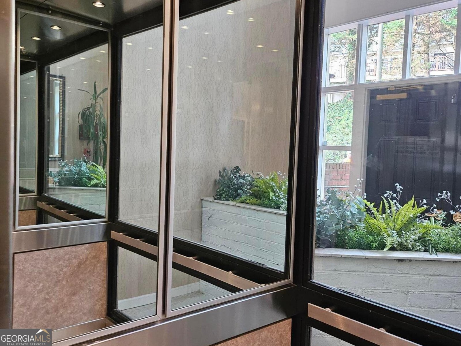 24208 Plantation Drive Atlanta - 4