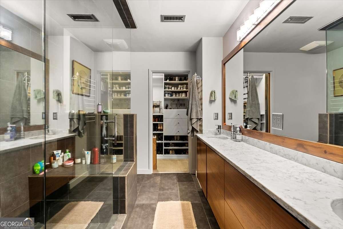 3235 Roswell Road Atlanta - 1