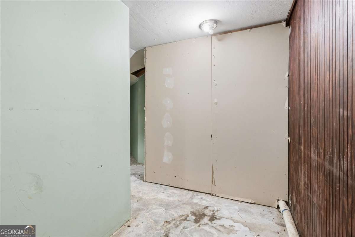 1097 Trestle Drive Austell - 37