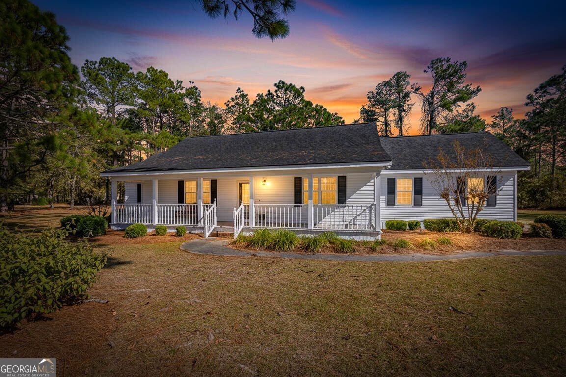 99 Jekyll Island Road Jesup - main photo