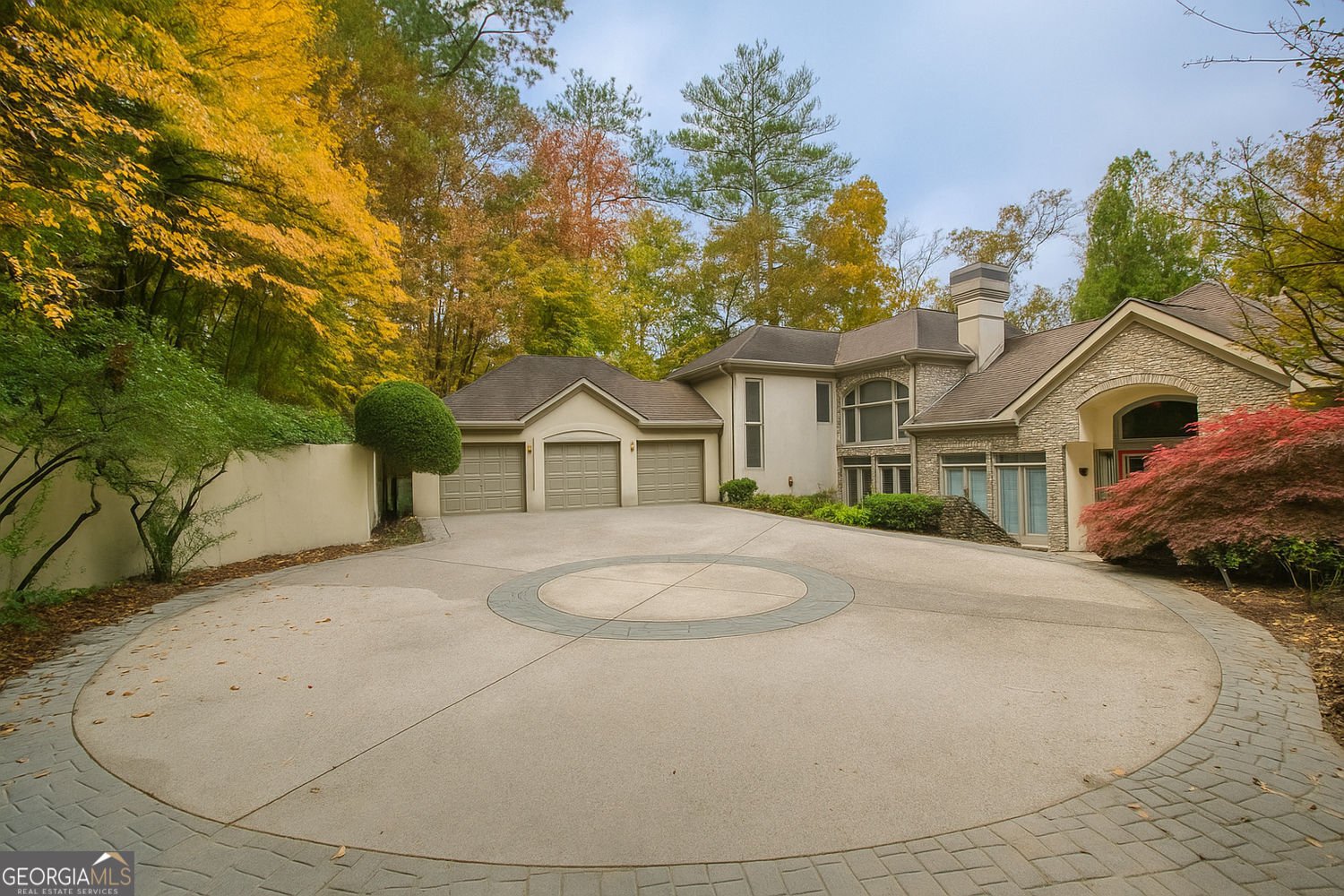 6010 Heards Drive Sandy Springs - 1