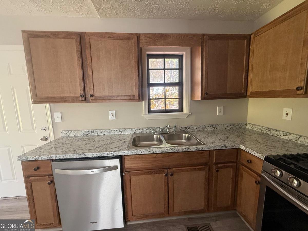 6320 Littleton Drive Union City - 6