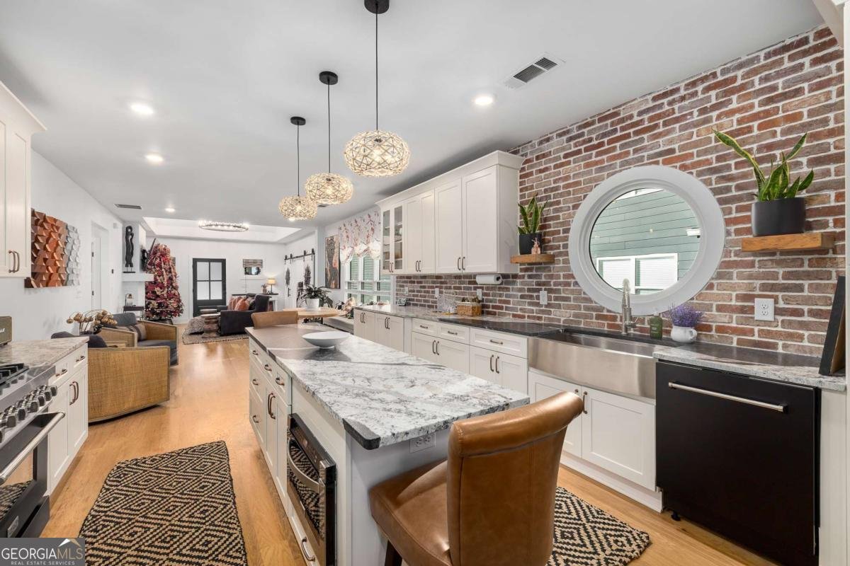 962 Ashby Circle Atlanta - 3