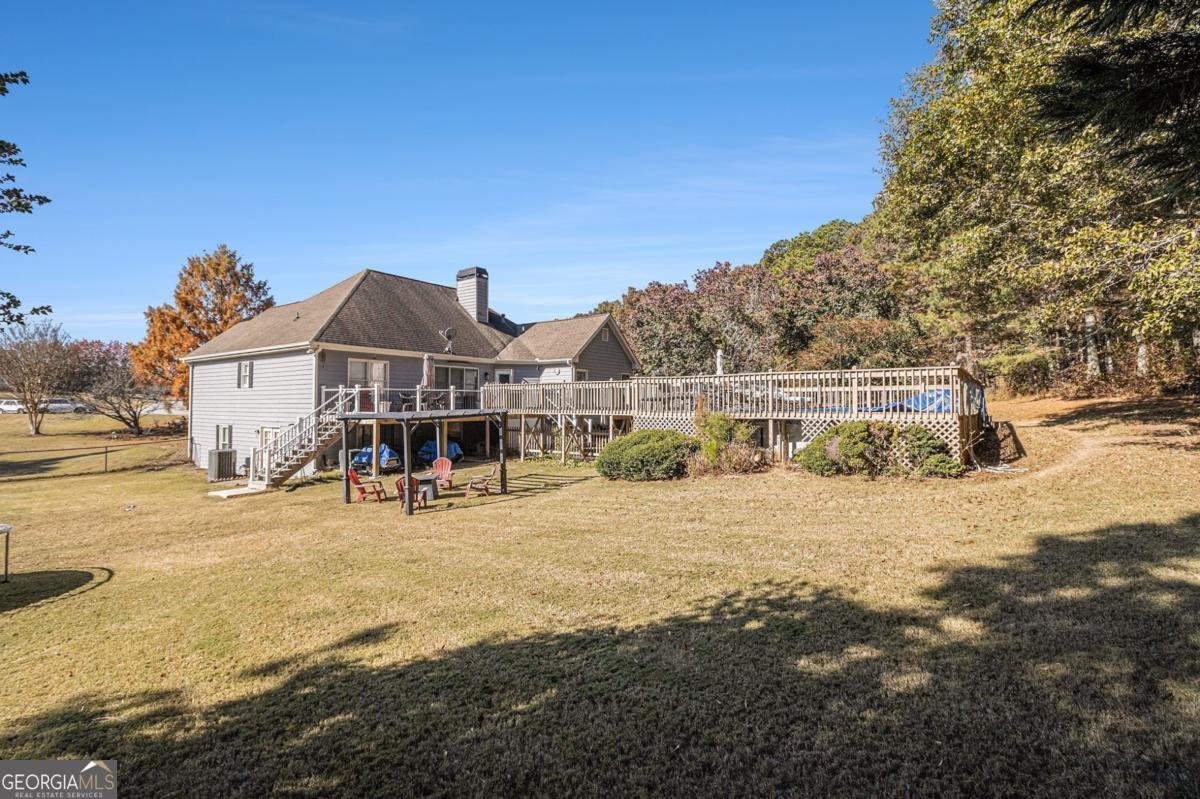 1911 Harvest Way Loganville - 1