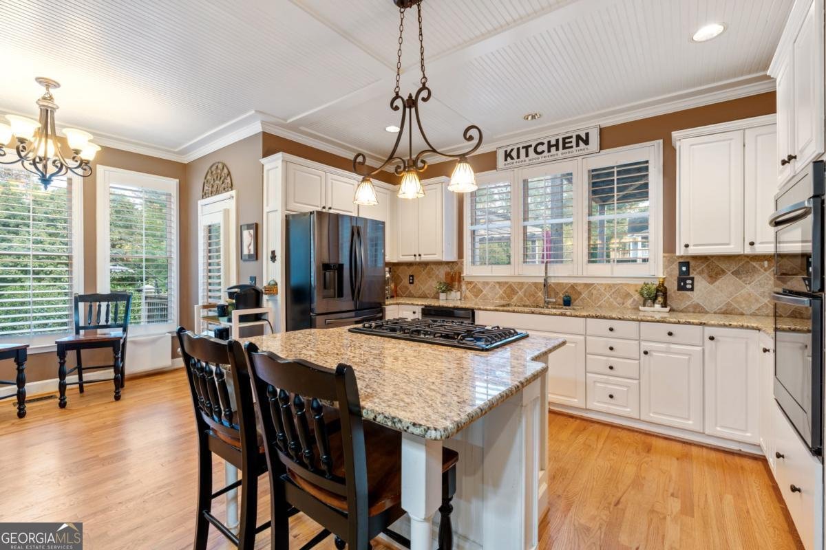 1350 Hendon Road Woodstock - 9