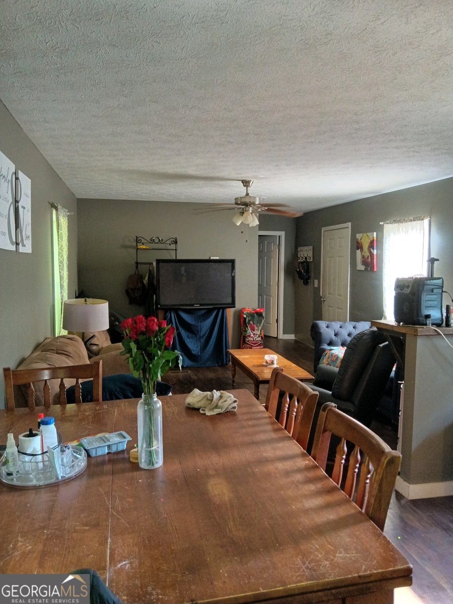 67 Glenloch Road Roopville - 3