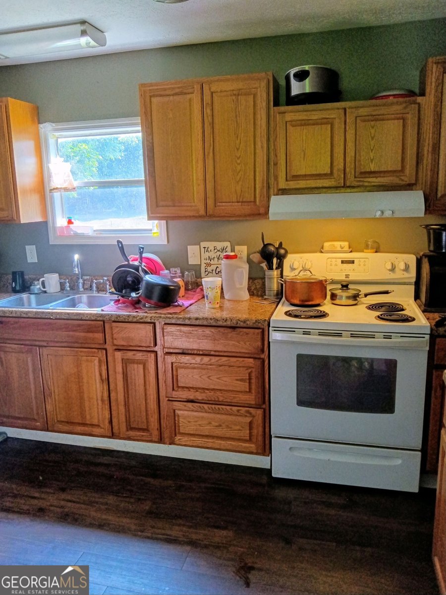 67 Glenloch Road Roopville - 4