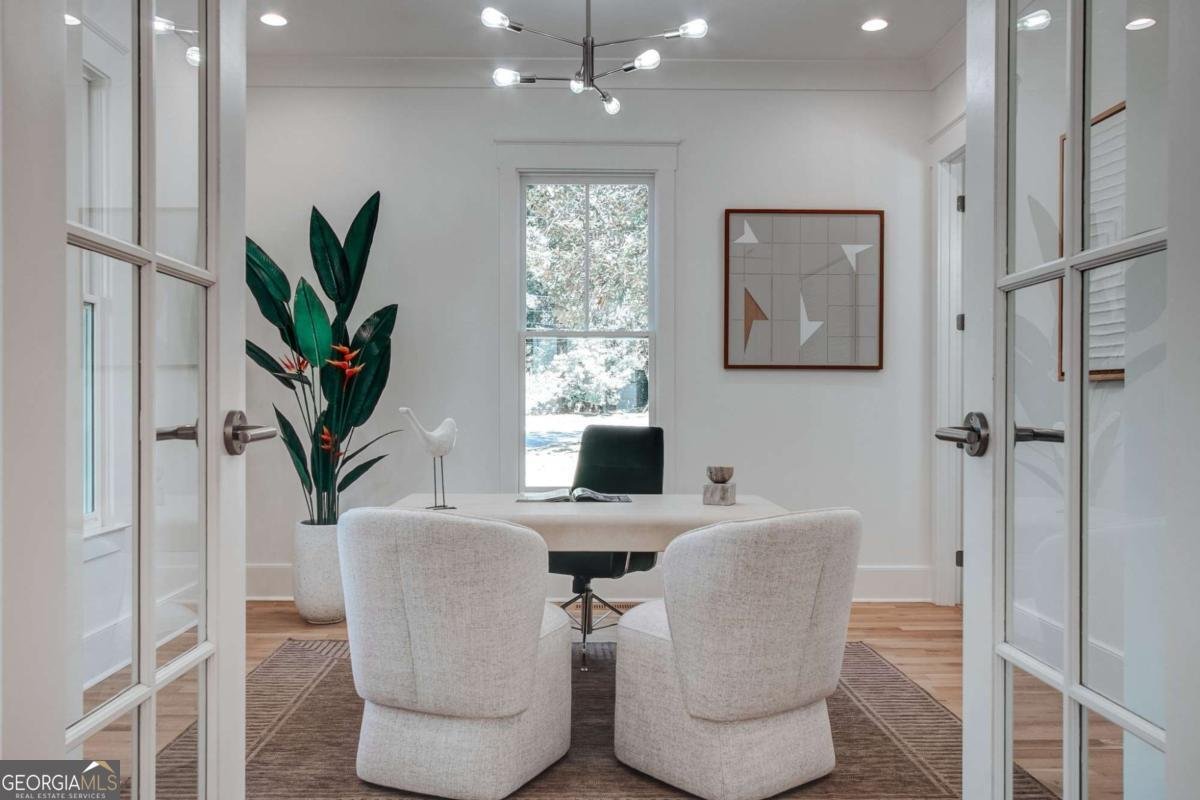 585 Sherwood Road Atlanta - 1