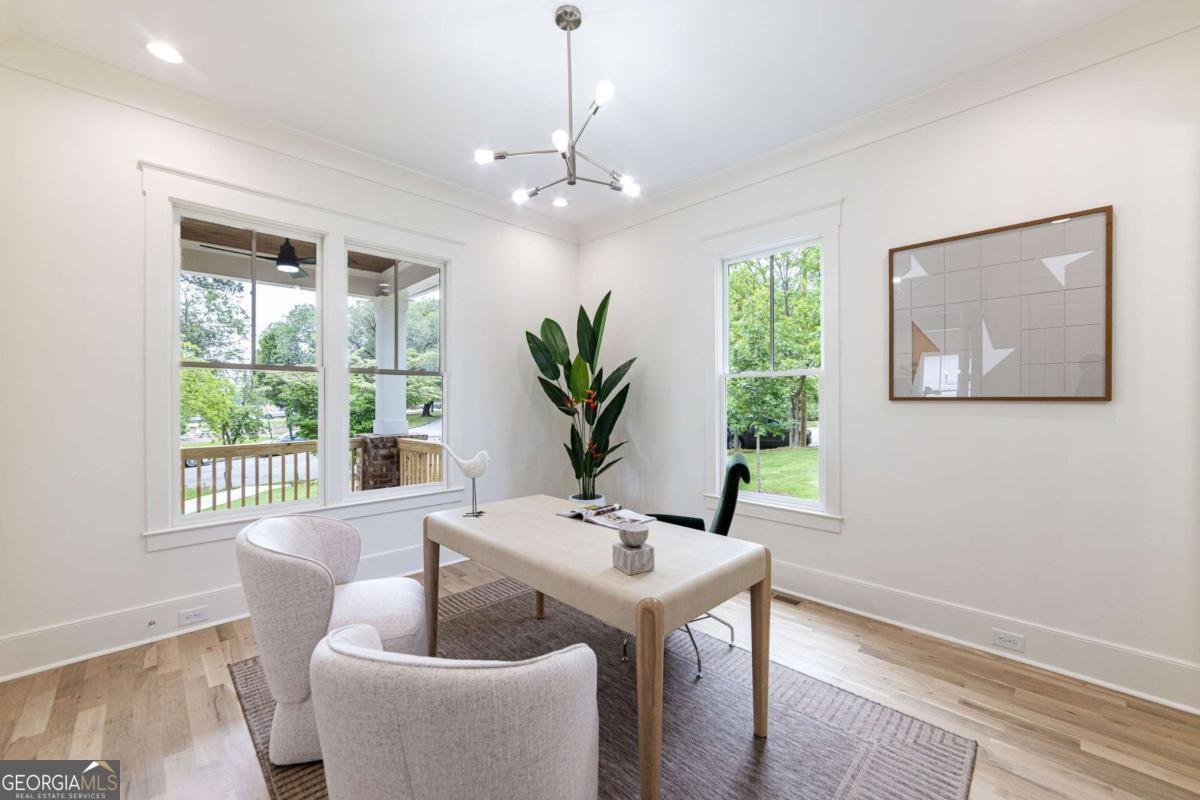 585 Sherwood Road Atlanta - 21