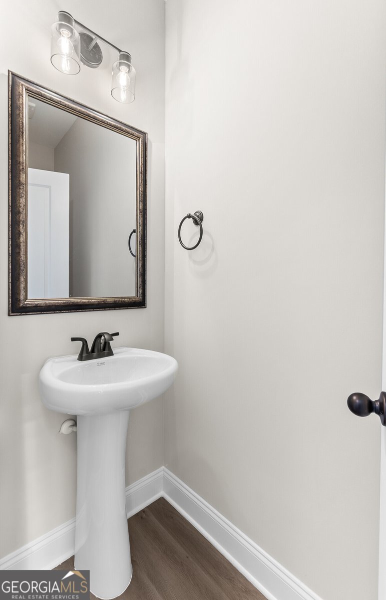 310 Air View Drive Warner Robins - Photo 11