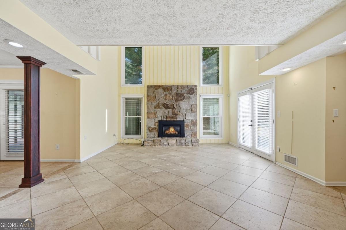 4107 Signal Ridge Lilburn - 13