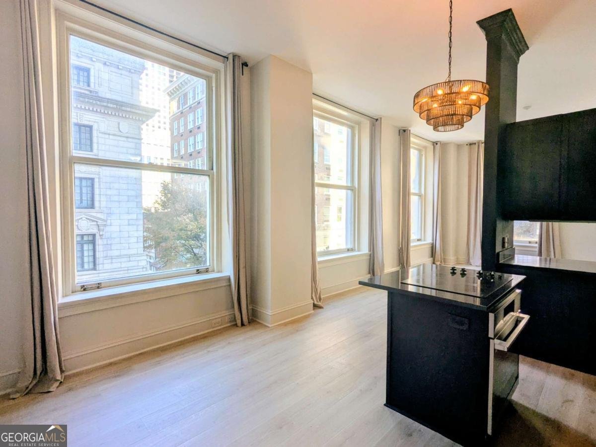 57 FORSYTH Street Atlanta - 19