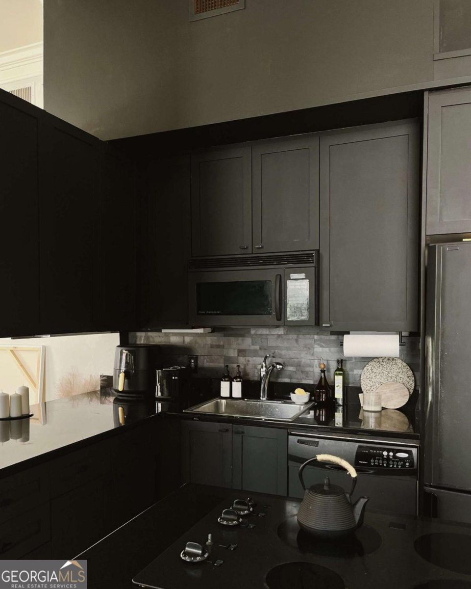 57 FORSYTH Street Atlanta - 22