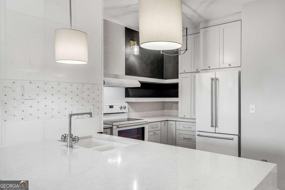 821 Ralph Mcgill Boulevard Atlanta - 4